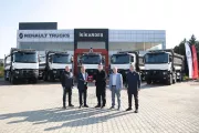 Renault-Trucks_Ekiciler-İnşaat_Teslimat_Görsel-1