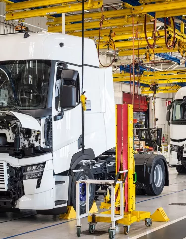 Renault-Trucks_Bourg-en-Bresse-tes-isi_60.yıl-dönümü_Görsel-1